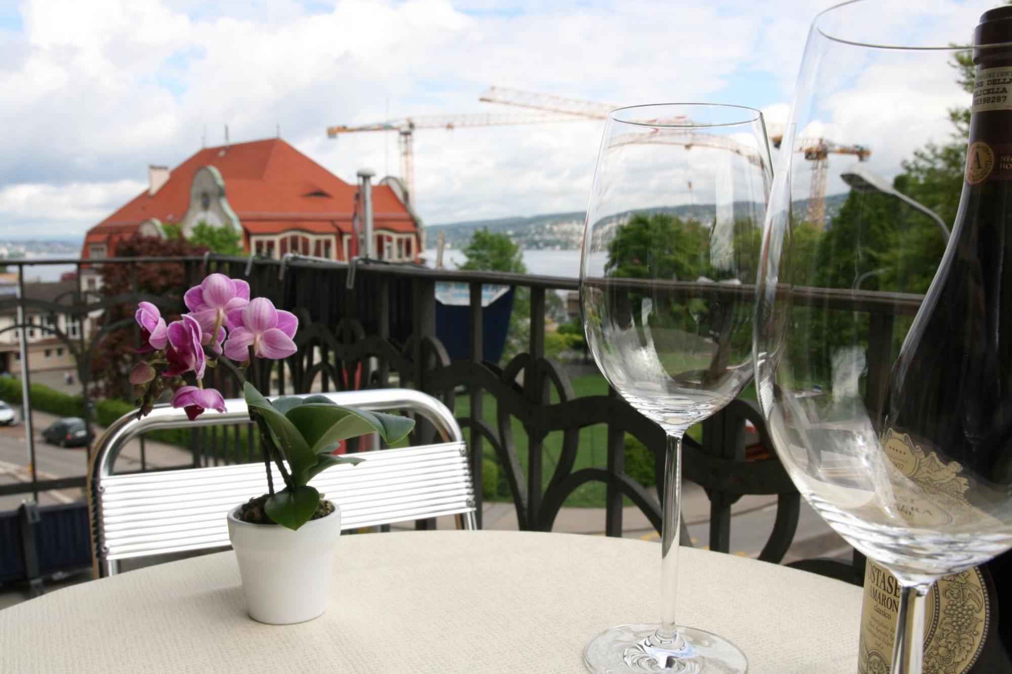 Hotel Glaernisch Hof 2*